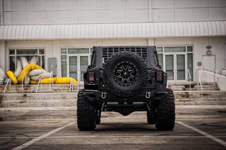  Jeep Wrangler by Luxuria Bespoke 2016 года  (фото 9 из 9)